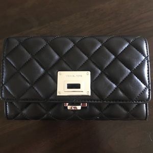 Michael Kors Astrid Leather Wallet